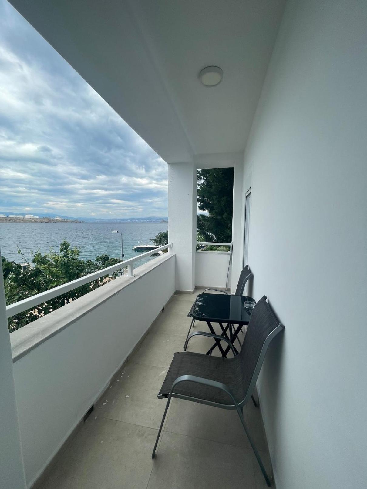 Villa Lovorka By Villa Eva Omišalj Cameră foto