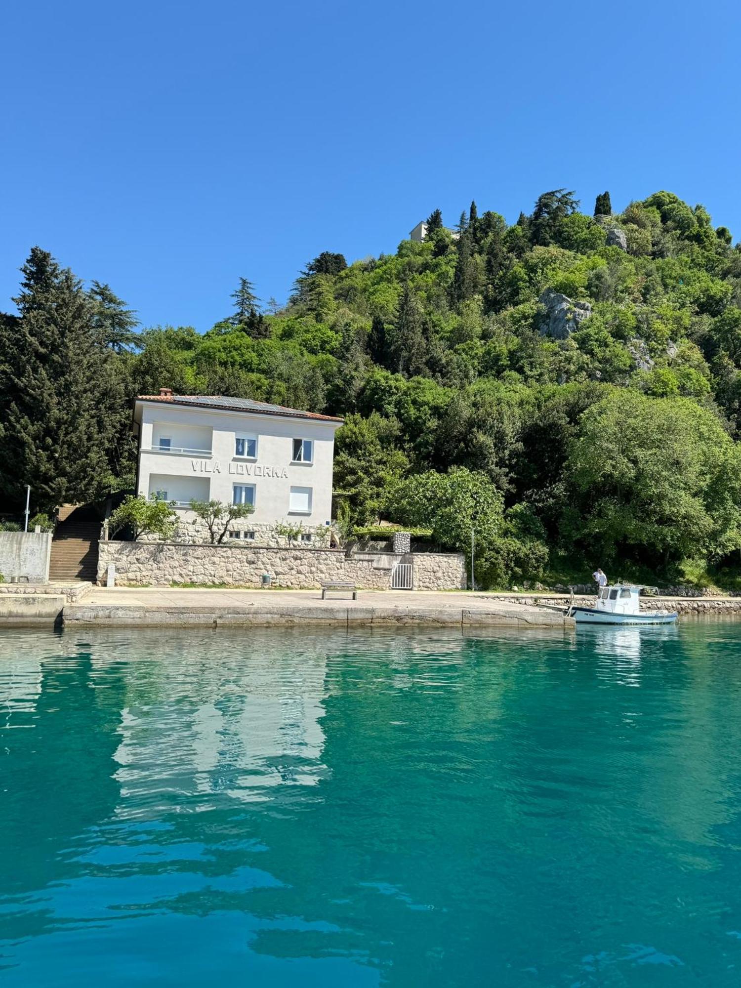 Villa Lovorka By Villa Eva Omišalj Exterior foto